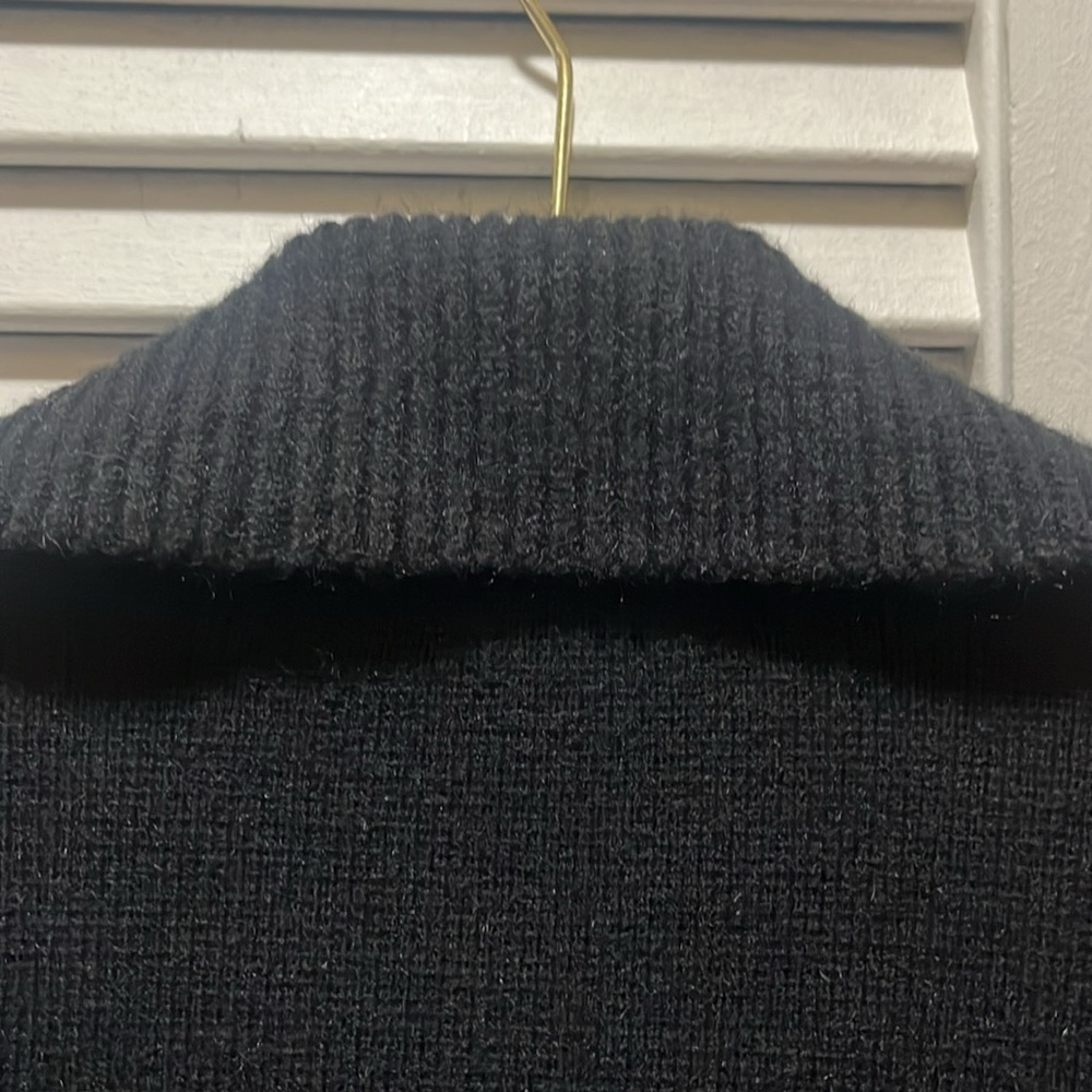 Ann Taylor L black moto sweater - Picture 9 of 9